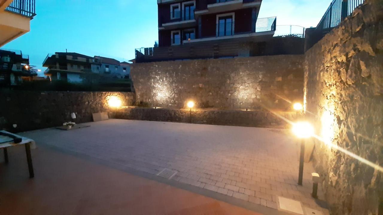 Villa Leonardi Zafferana Etnea Bagian luar foto