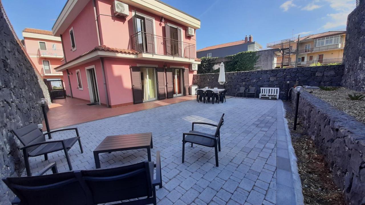 Villa Leonardi Zafferana Etnea Bagian luar foto