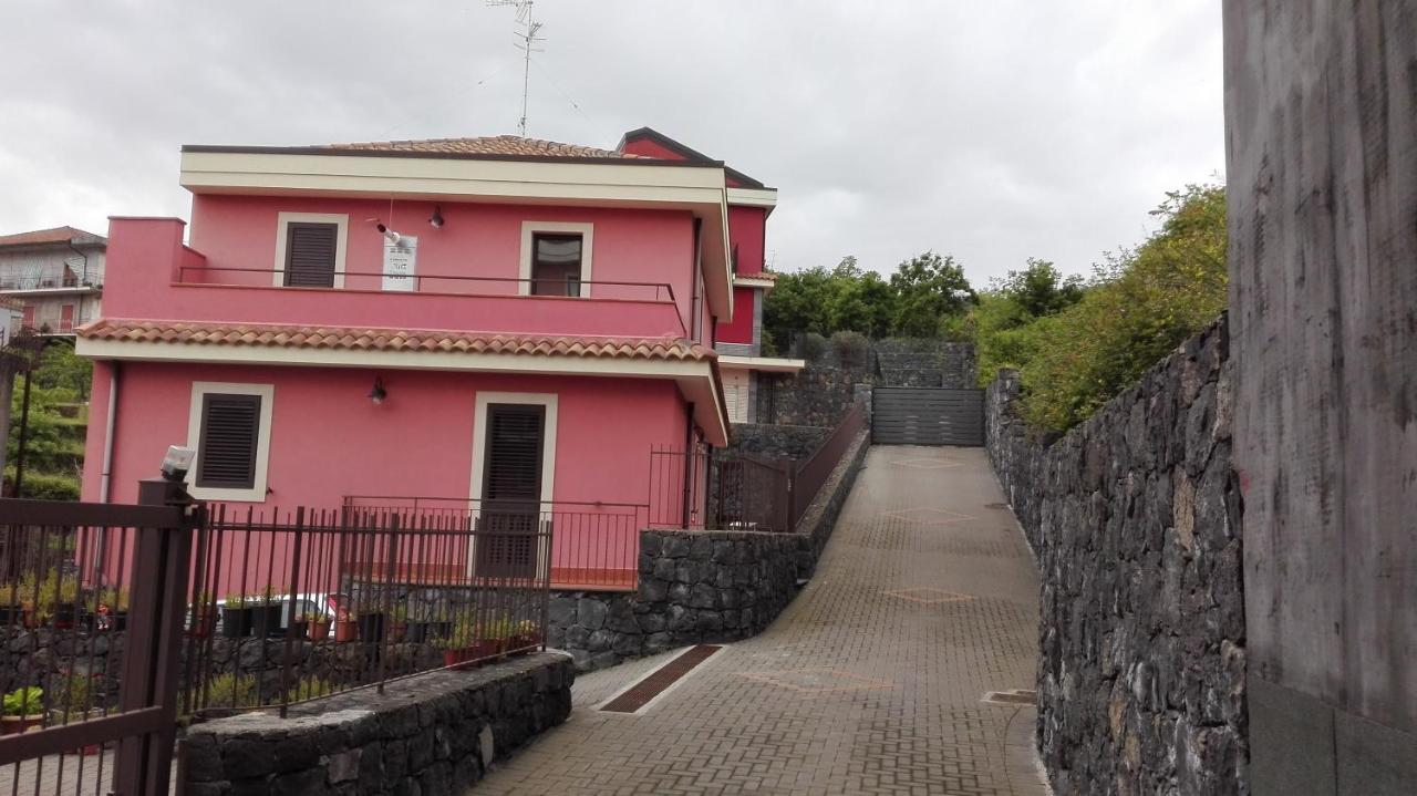 Villa Leonardi Zafferana Etnea Bagian luar foto